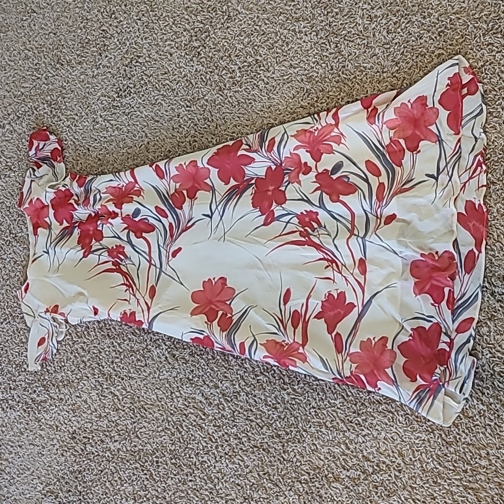 Mary McFadden White Maxi Dress with Red Floral Print